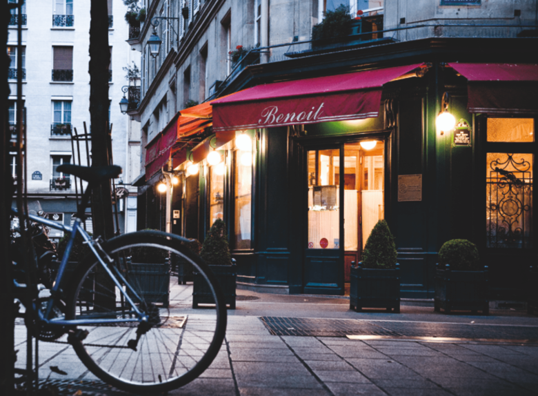 Façade extérieure, Benoit Paris